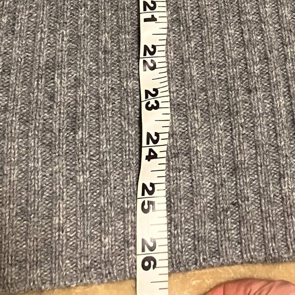 L.L. Bean Women's Commando Crewneck Sweater, Medium - Picture 8 of 10